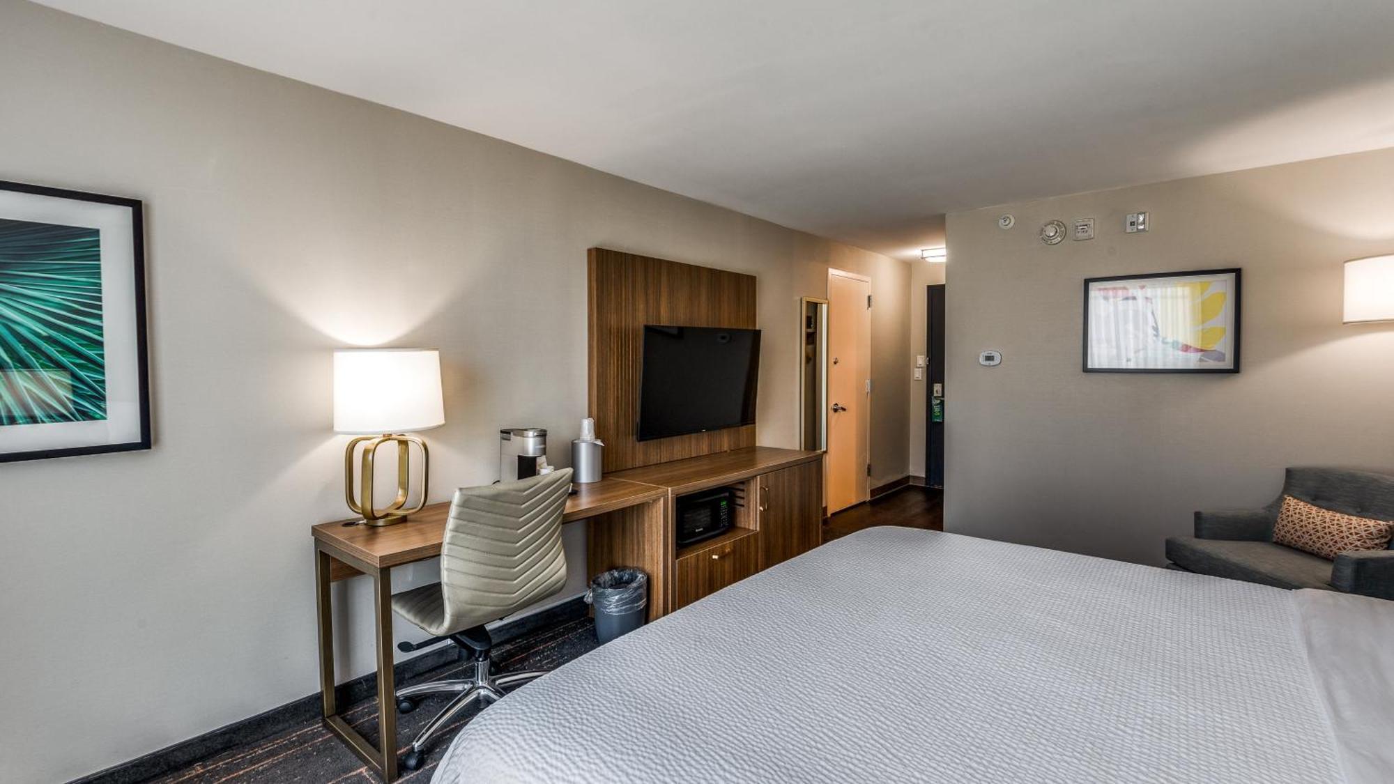 Holiday Inn Dallas Market Ctr Love Field By Ihg Exterior foto