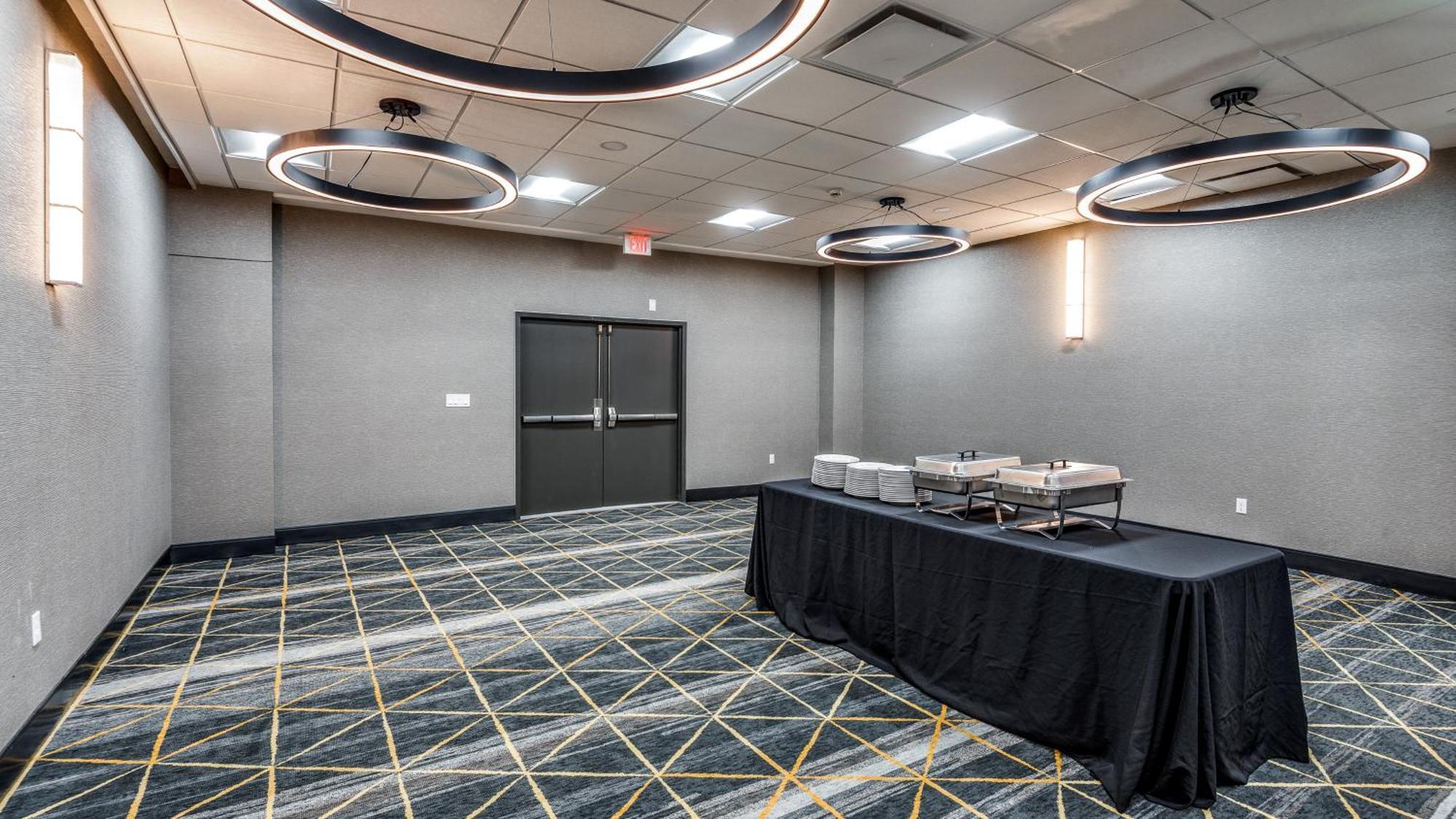Holiday Inn Dallas Market Ctr Love Field By Ihg Exterior foto
